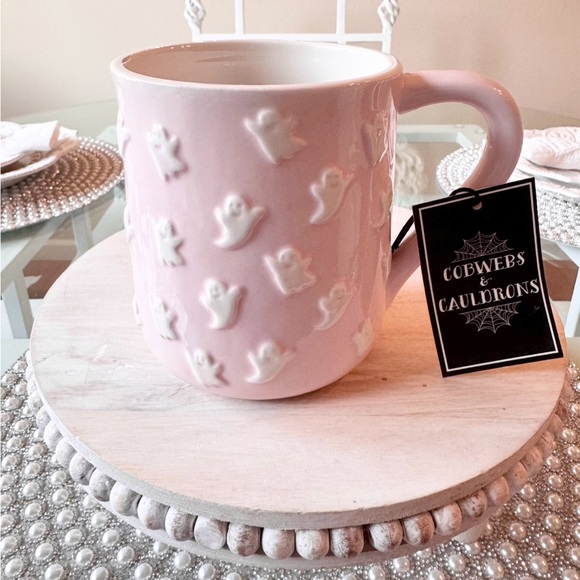 🩷👻 PINK + WHITE Mini Ghost Mug Cobwebs & Cauldrons NEW - Picture 3 of 5